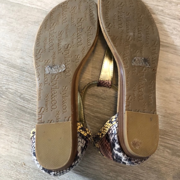 Style & Co. Multi-color Snakeskin Sandals - Picture 7 of 7